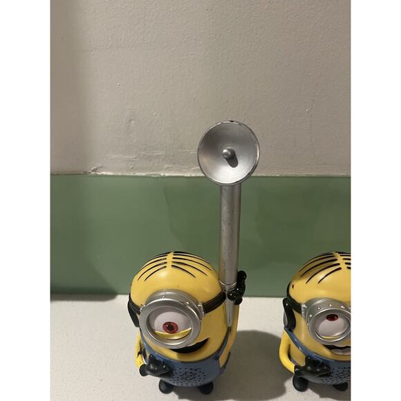 Minions from Despicable Me Eye-Conic FRS Long Range Walkie Talkies - Picture 5 of 9